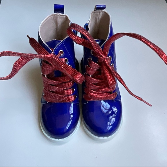 A Bear Co Blue Metallic Boots - Picture 2 of 6
